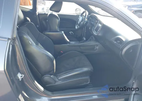 2022 Dodge Challenger Gt z USA, uszkodzony, nr VIN 2C3CDZJG8NH223685